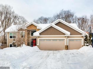 6523 Delaney Ave, Inver Grove Heights, MN 55076