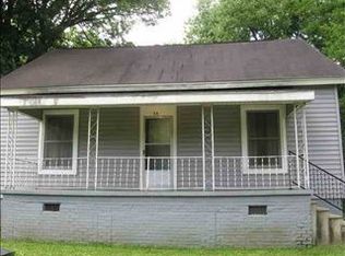38 S 6th St, Greenville, SC 29611