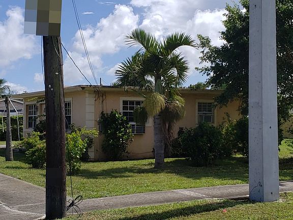3rd image of 358 NE 174th St