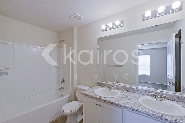 10117 Elgin Blvd — Photo 15