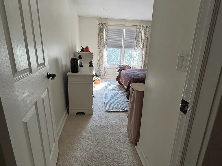13 Colonial Ct — Photo 10