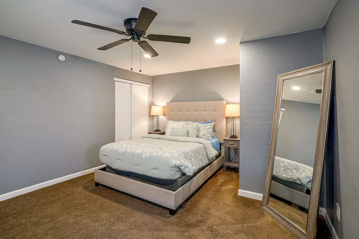 3 bed, 2.0 bath, 2002 sqft, $2,559 — Photo 4