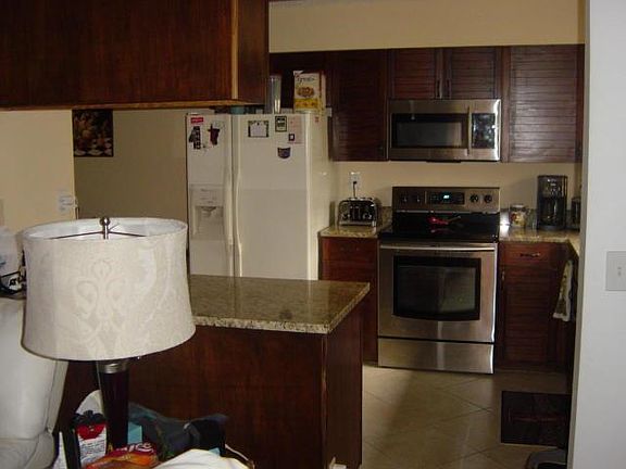 3rd image of 9249 Chelsea Dr S