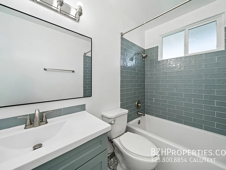 252 S New Hampshire Ave — Photo 19