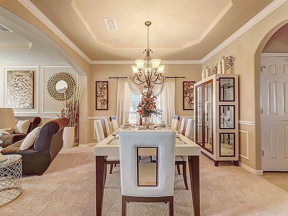 5th image of 117 Crystal Creek Dr