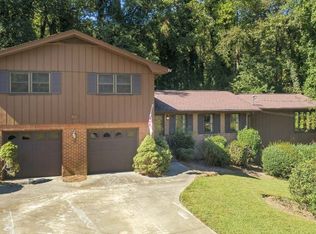 313 Nancy Ct SW, Lilburn, GA 30047