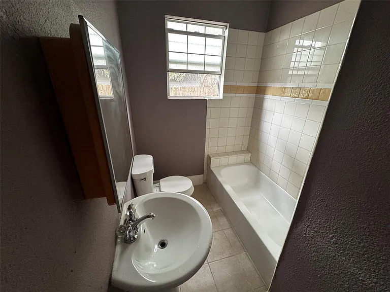 4510 La Branch St #1 — Photo 6