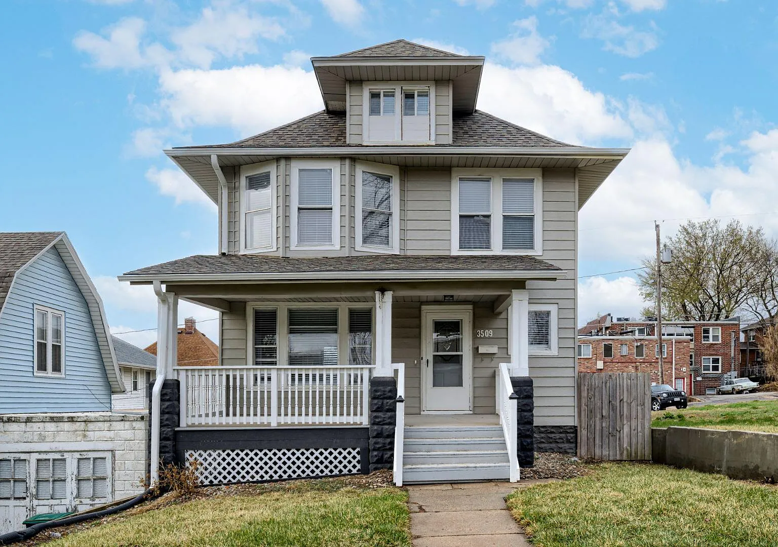 3509 Howard St — Photo 4