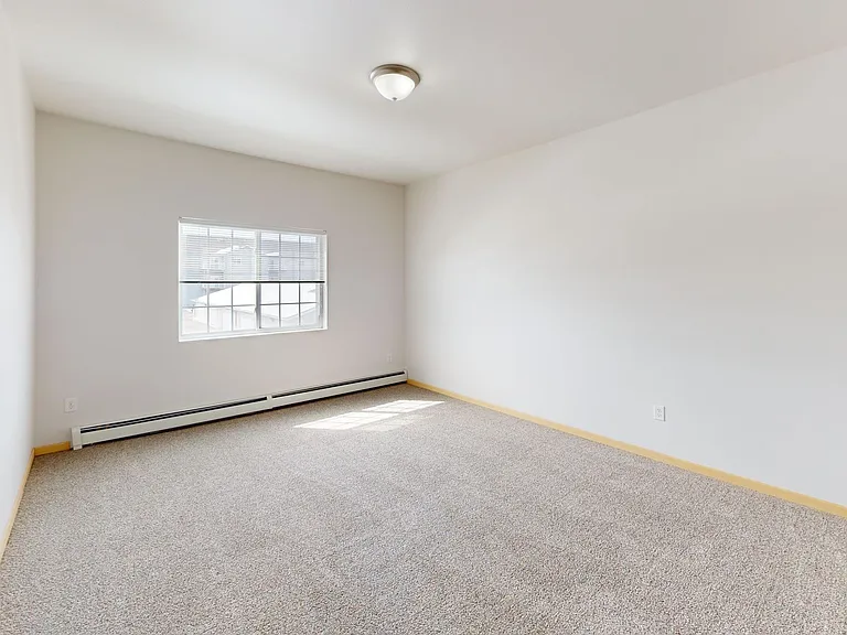 Cascades Apartments — Photo 16