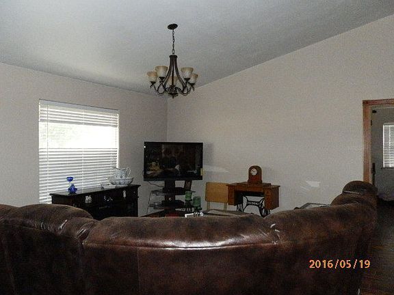 3rd image of 308B County Road 306d