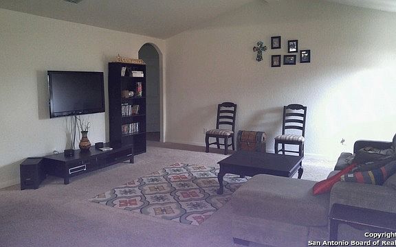 4th image of 12230 Luckey Smt