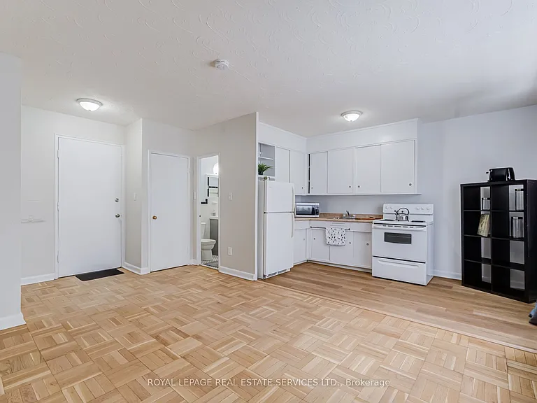 101 Coe Hill Dr #105 — Photo 10
