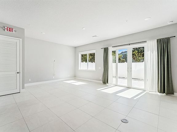 5th image of 7760 Sandy Ridge Dr Unit 112