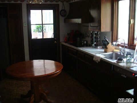 3rd image of 205 Lincoln Ave