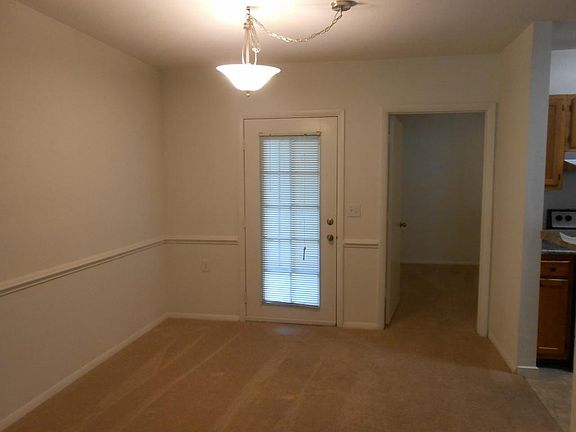 4th image of 3203 St Martins Trl APT 1012