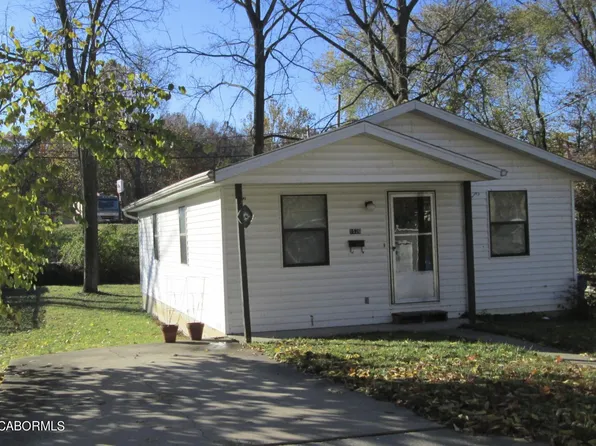 1526 Lake St, Jefferson City, MO 65101