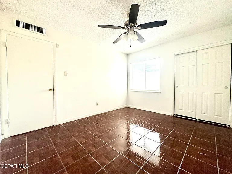 209 San Saba Rd — Photo 13