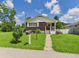 16 Courtland Ave, Wheeling, WV 26003