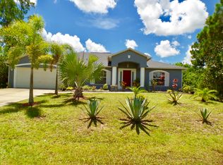 122 Mayfair St SE, Palm Bay, FL 32909