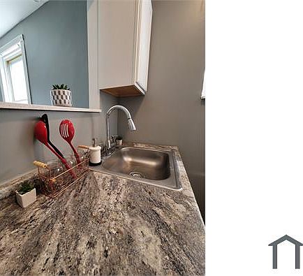 2nd image of 347 N Wilton St Floor 2