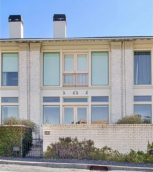 580 Heatherden Ave — Photo 39