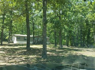 2005 Northshore Dr, Greers Ferry, AR 72067