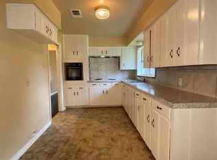 10407 Homestead Rd, Houston, TX 77016