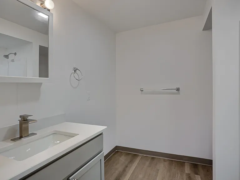 124 Kathleen Dr #5 — Photo 24