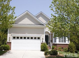 2027 Heritage Pines Dr, Cary, NC 27519