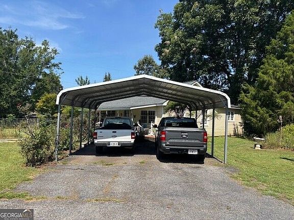 5th image of 195 Pine Valley Rd