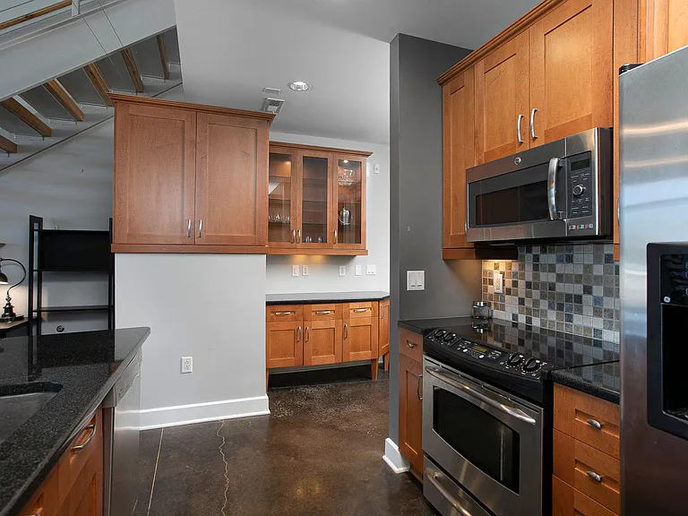 2608 Erwin Rd #413 — Photo 15