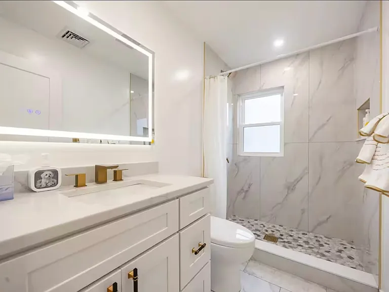 57 Edgewater Rd — Photo 10