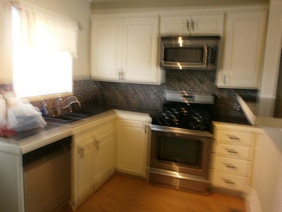 5th image of 106 Belle Island Dr
