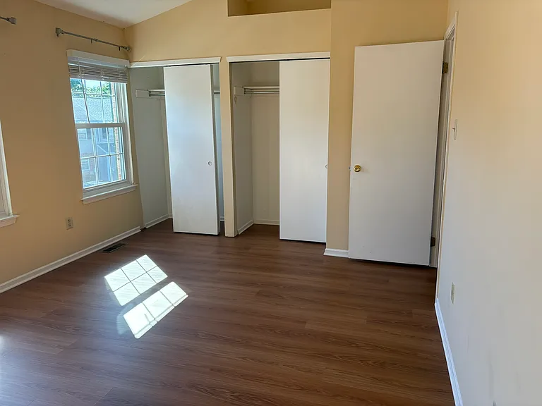 272 Lexington Rd — Photo 7
