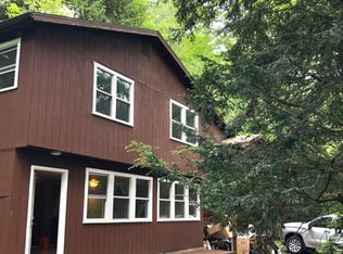 110 Hickory Hill Ln, Zelienople, PA 16063