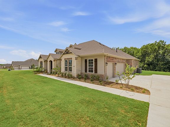 4th image of 1001 Perrin Ln