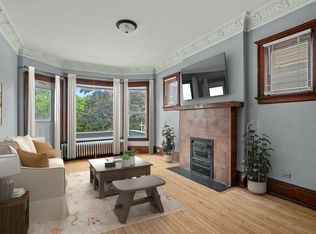 2939 N Maryland Ave, Milwaukee, WI 53211