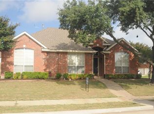 7517 Euclid Dr, Rowlett, TX