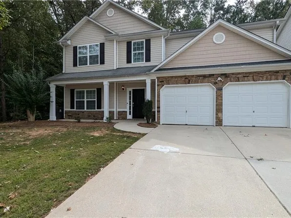 57 Regency Dr, Hiram, GA 30141
