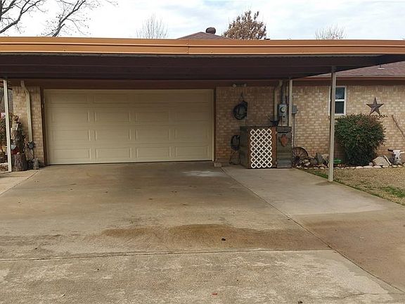 2nd image of 124 Casas Del Sur St