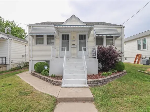 1235 Dammert Ave, Saint Louis, MO 63125