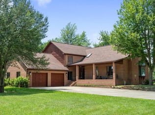1178 London Rd, West Jefferson, OH 43162