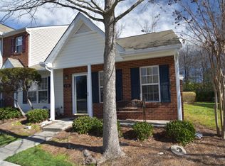 121 Marquis Ct, Matthews, NC 28104