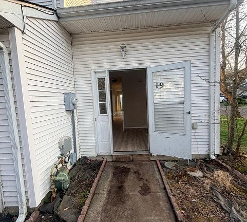 5th image of 19 Coriander Dr