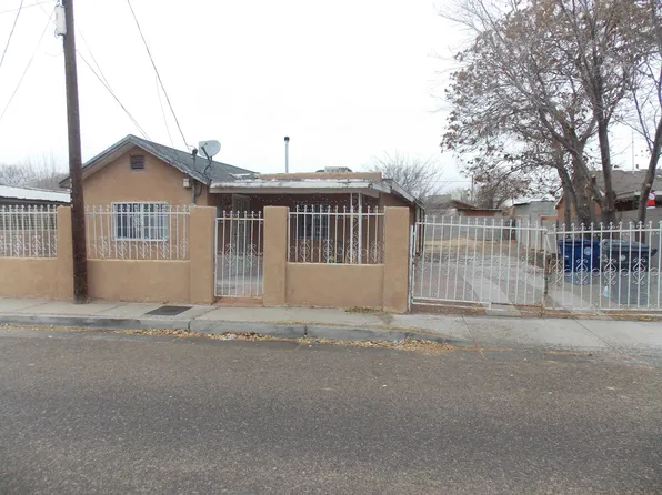 223 Kathryn Ave SE, Albuquerque, NM 87102