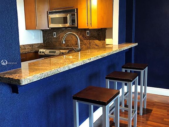 3rd image of 3301 NE 5th Ave APT 515