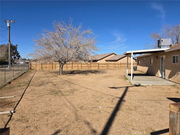 11876 Puye Rd, Apple Valley, CA 92308