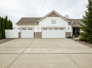 8192 N Raspberry Ln, Hayden Lake, ID 83835