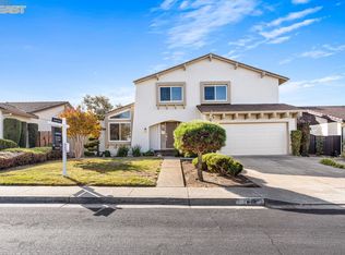 1832 Redwood Rd, Hercules, CA 94547