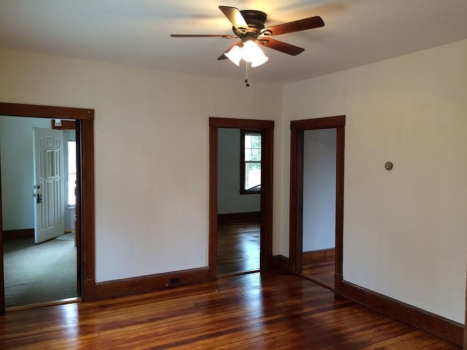 2nd image of 27 Lothrop St #1